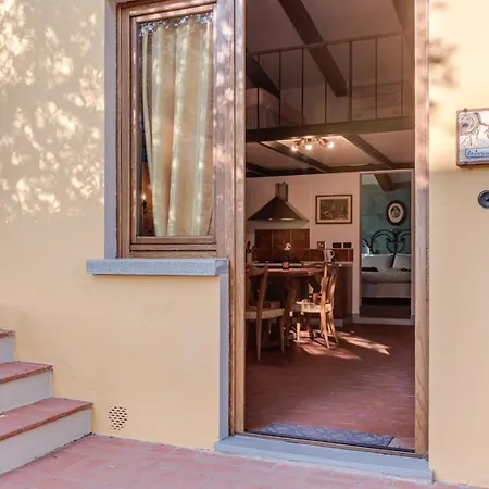 Il Pintello - Lo Scricciolo Farm stay *
